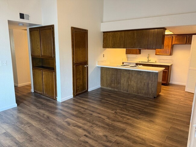 Photo - Spacious 3bd/2ba Fair Oaks Duplex with 2 Garage