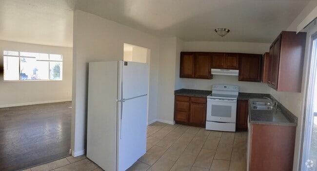 Building Photo - West Valley Four Bedroom Remodeled Split E... Rental