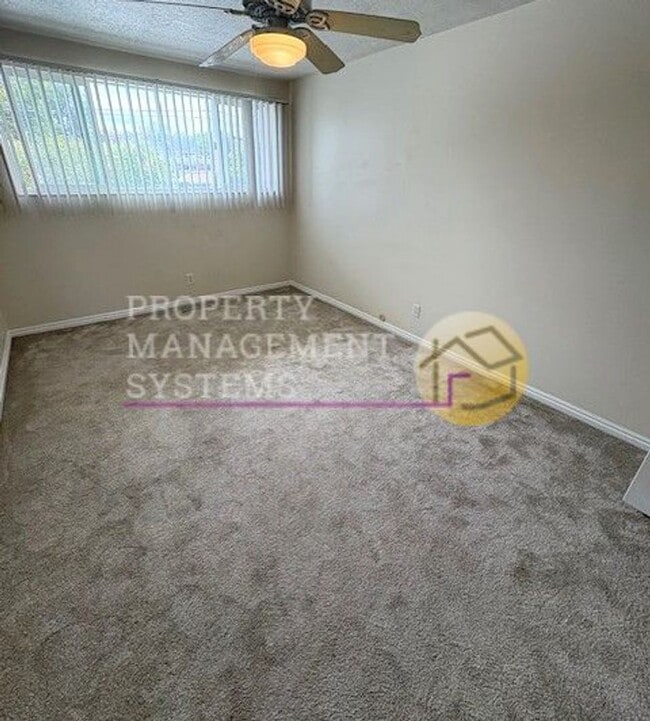 Photo - 2 Bedroom Condo in Millcreek!