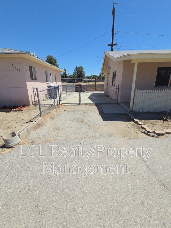 Photo - 44085 Palm Ave