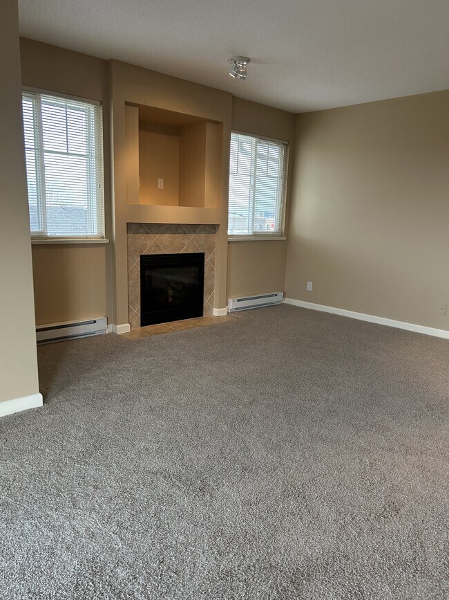 Photo - 7556-7556 Topaz Dr