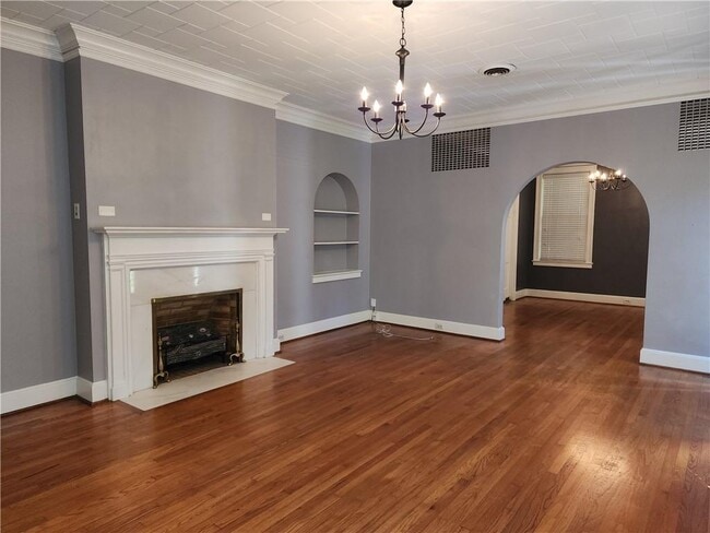 Photo - 2408 Dauphin St