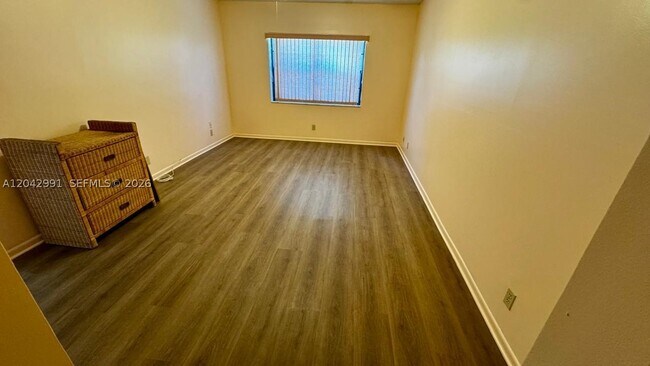 Photo - 1301 NE 7th St Unit 103
