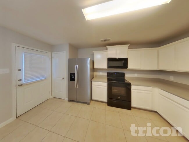 Photo - 4817 Cedar Springs Dr