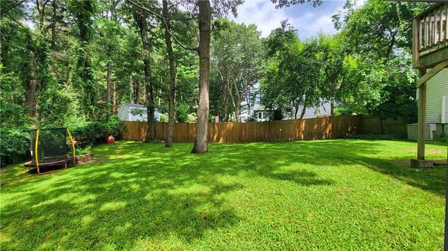 Photo - 111 Oak Tree Ave