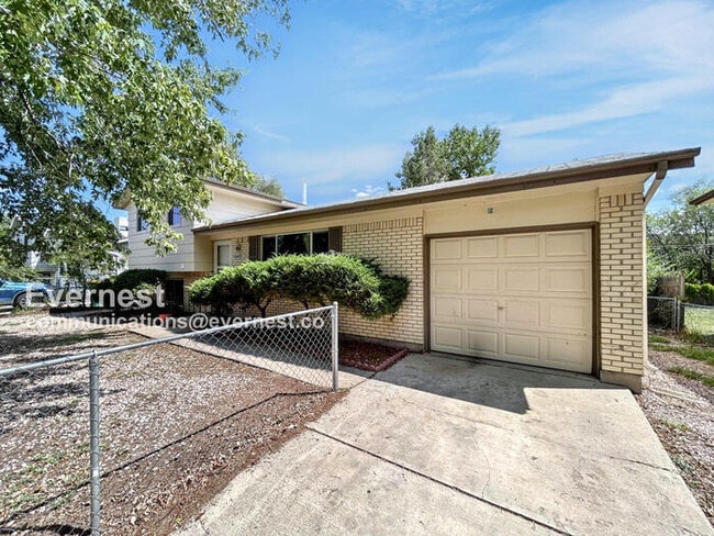 Building Photo - 2609 Granada Dr Rental