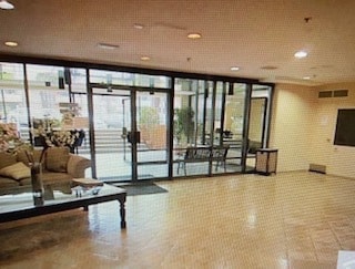 Lobby - 421 S La Fayette Park Pl Unit 414