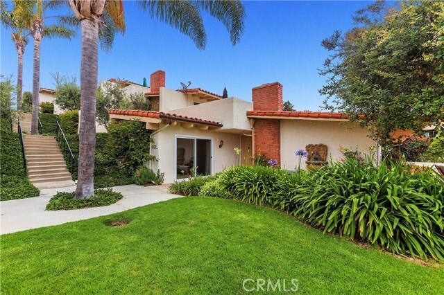 Building Photo - 507 Avenida Campo