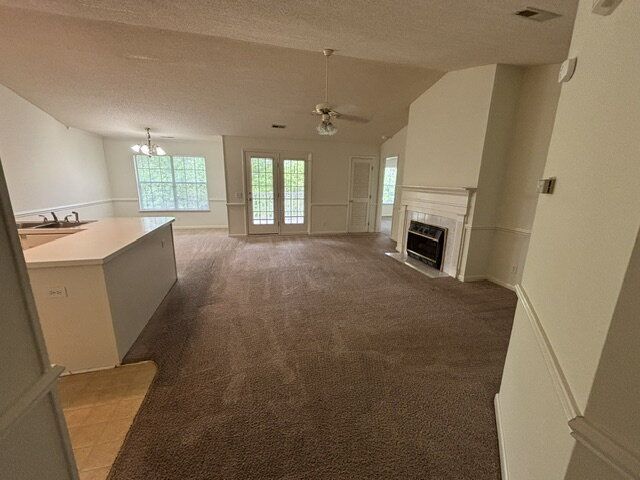 2924 Mulberry Ln