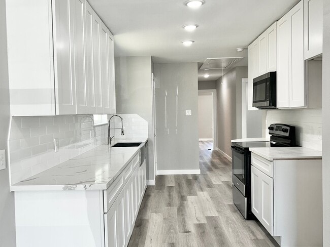 Photo - 4103 Coon St