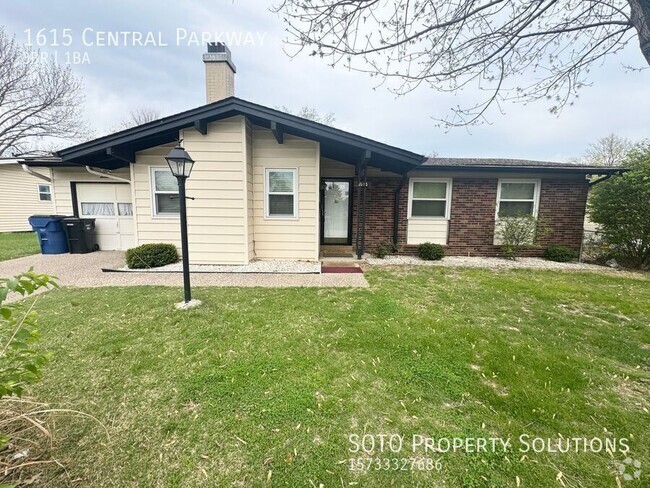 Building Photo - 1615 Central Pkwy Rental