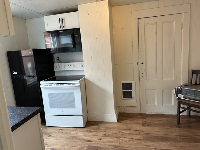 Photo - 15 LLC-60 Brinkerhoff St. Unit 202