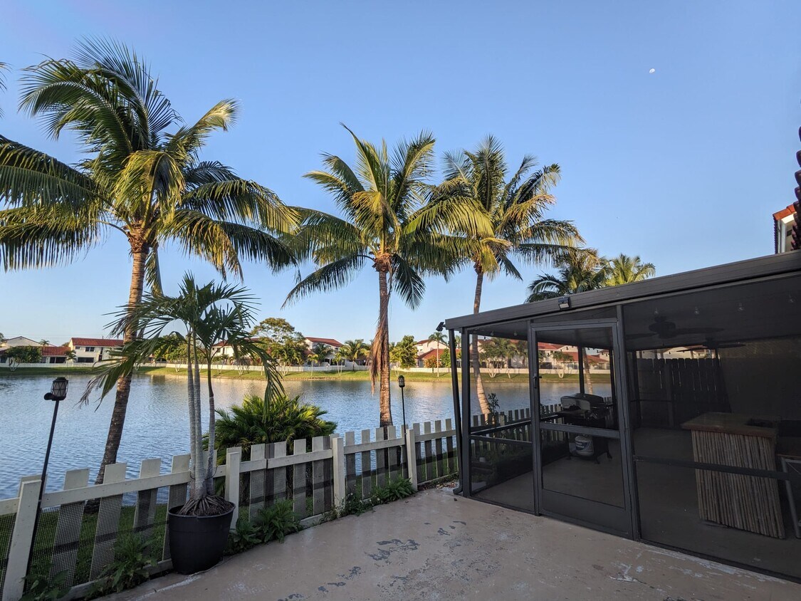 Photo - 2711 San Remo Cir (Homestead, FL)