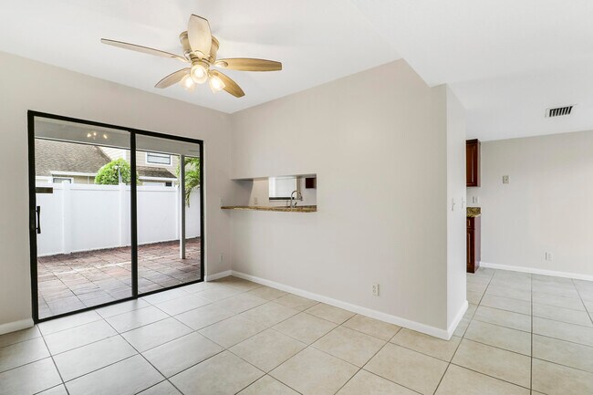 202 Lakewood Dr
