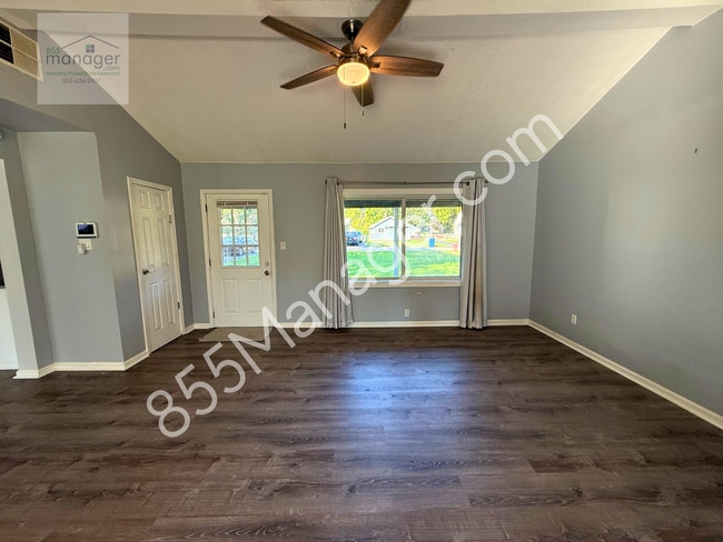 Photo - Updated 4-Bedroom with Primary Suite & Fen...