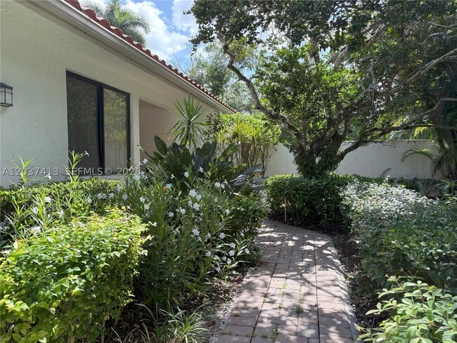 Photo - 2538 Windsor Way Ct