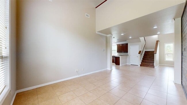 Photo - 1102 Milner Dr