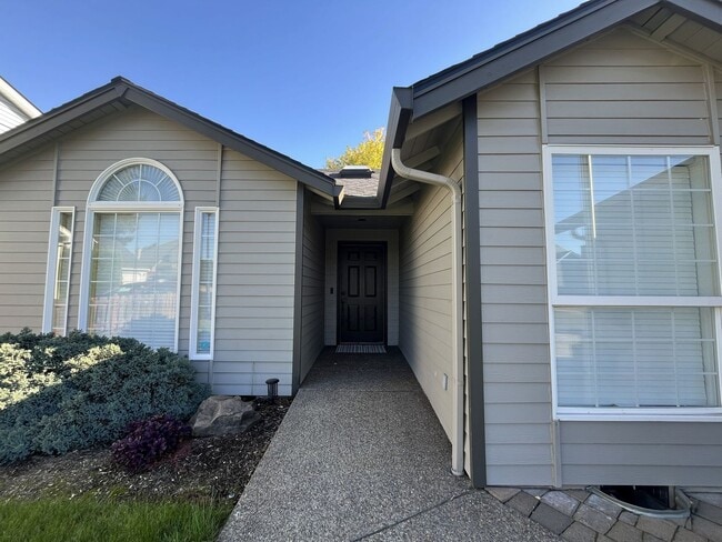 Photo - Beautiful Single-Level 3 Bedroom Home with Modern Kitchen and Open Floor Plan