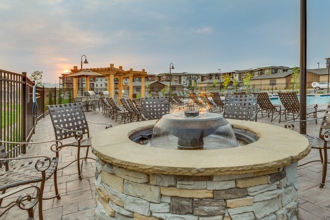 Crowne at Timberline