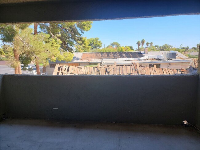 Photo - 1773 E Harmon Ave Unit 3
