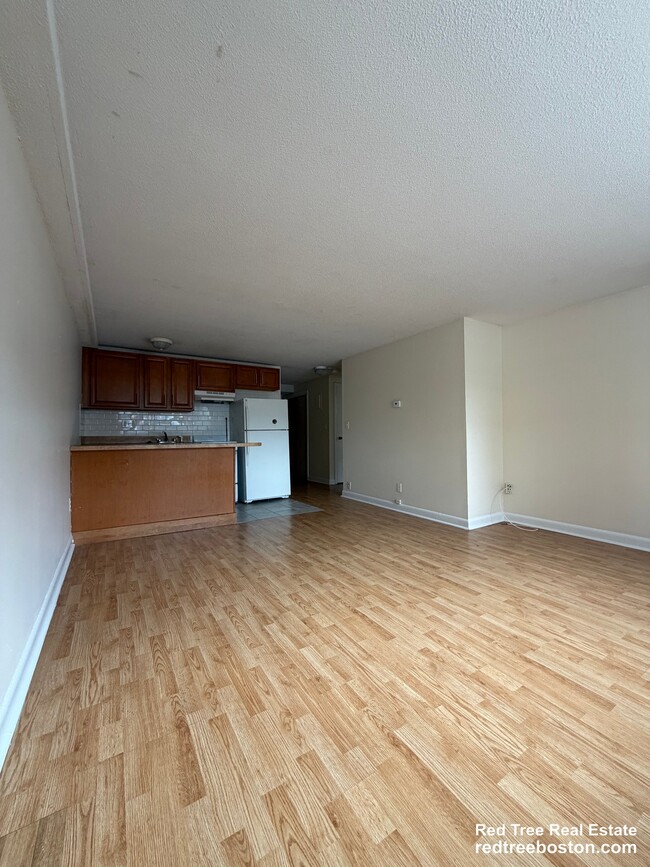 Photo - 90 Gardner St Unit 3B