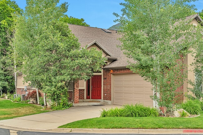 Photo - 1306 E 5250 S