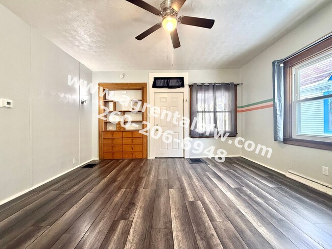 Photo - 1711 W Main St Unit #2