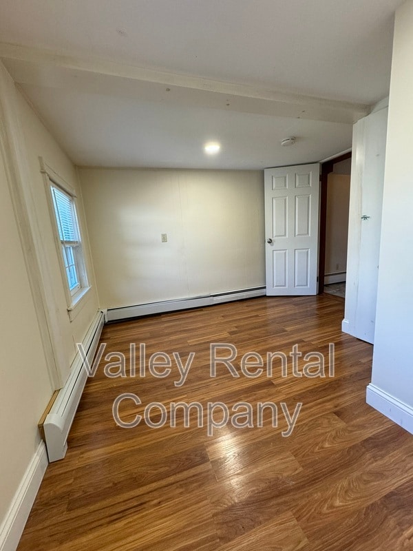 Photo - 37 Middle St