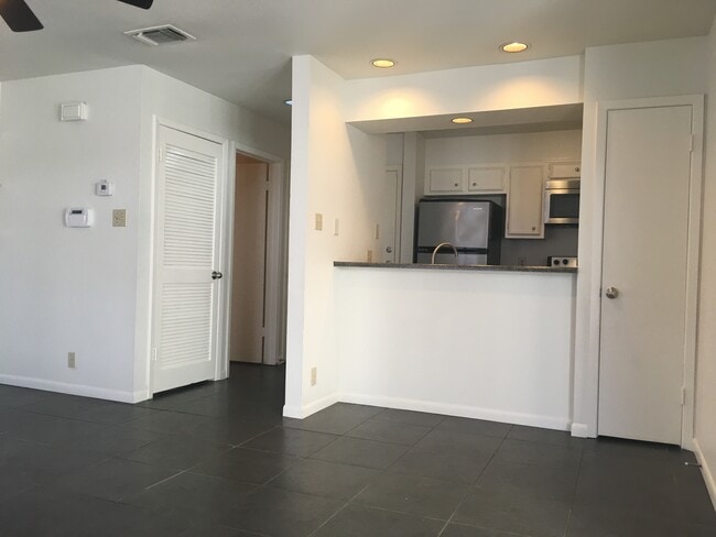 Photo - Compound at the Park