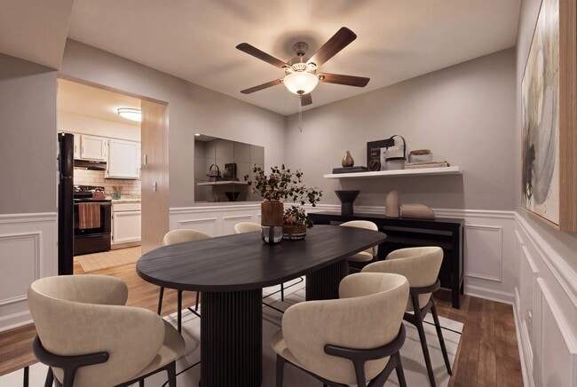 700 Riverchase Apartments