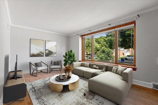 Photo - 7236 N Olcott Ave