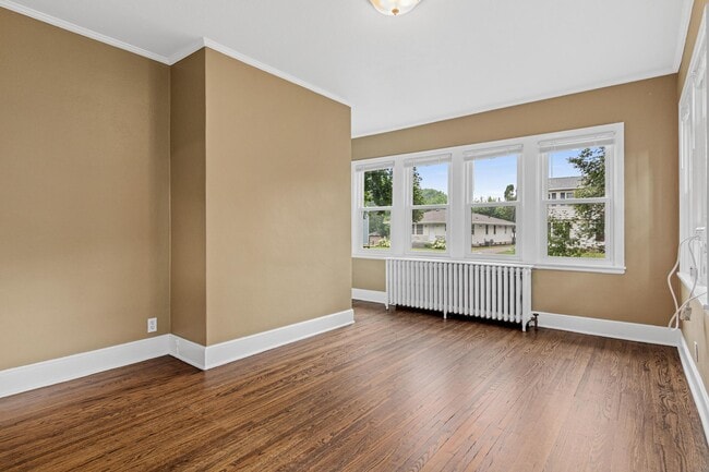 Photo - 1759 Pleasant St Unit 1