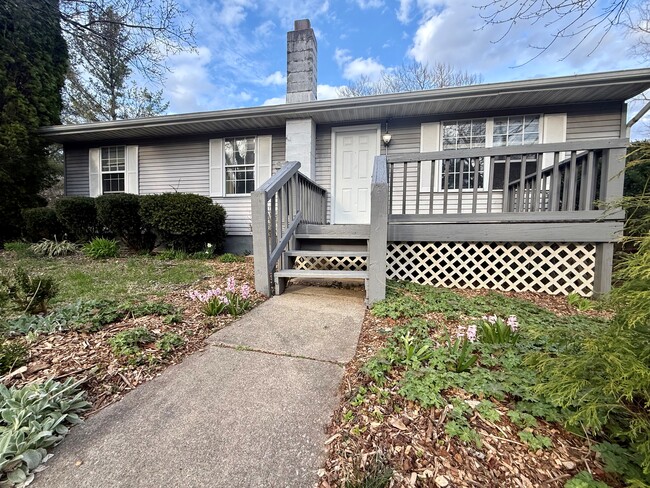 Photo - 3811 S Westmont Ave