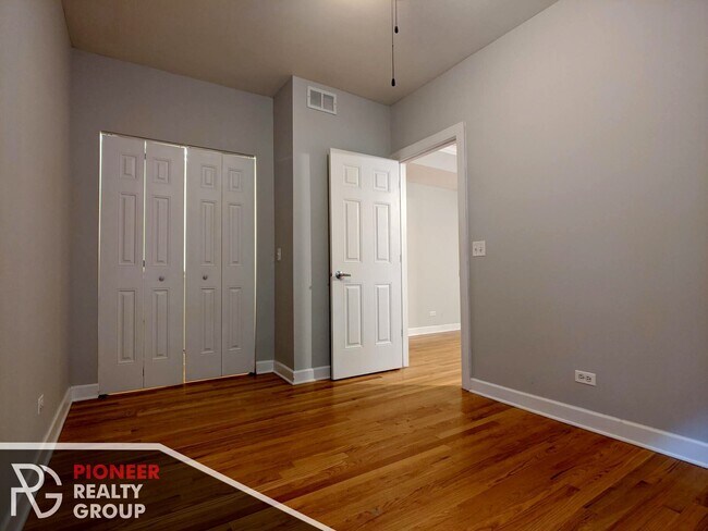 Photo - 3256 N Clifton Ave Unidad 1