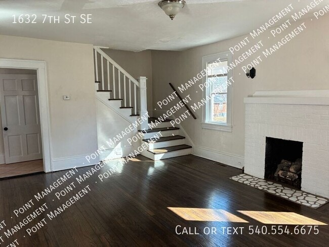Photo - 1632 7th St SE