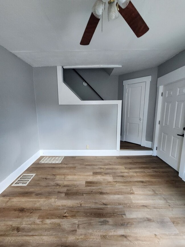 Photo - Oak,NW,1102-1108 Unit 1104