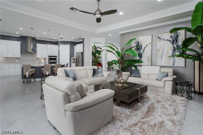 4664 Abaca Cir