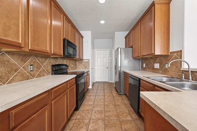 Photo - 3216 Victorian Manor Ln