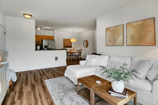 Photo - 3309 132nd St SE Unidad A 207