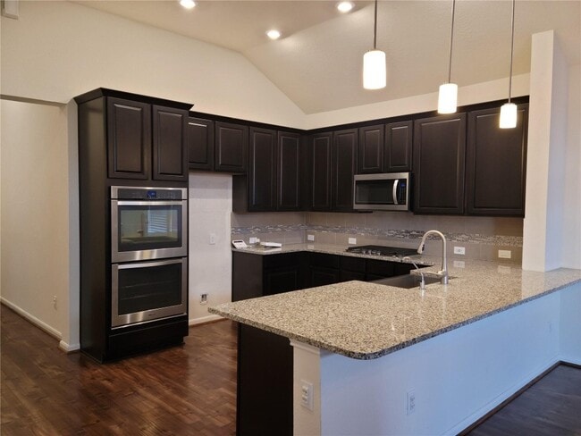 Photo - 1128 Swinford Ct