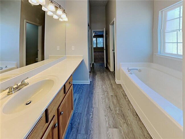 Photo - 227 Weatherstone Pointe Dr