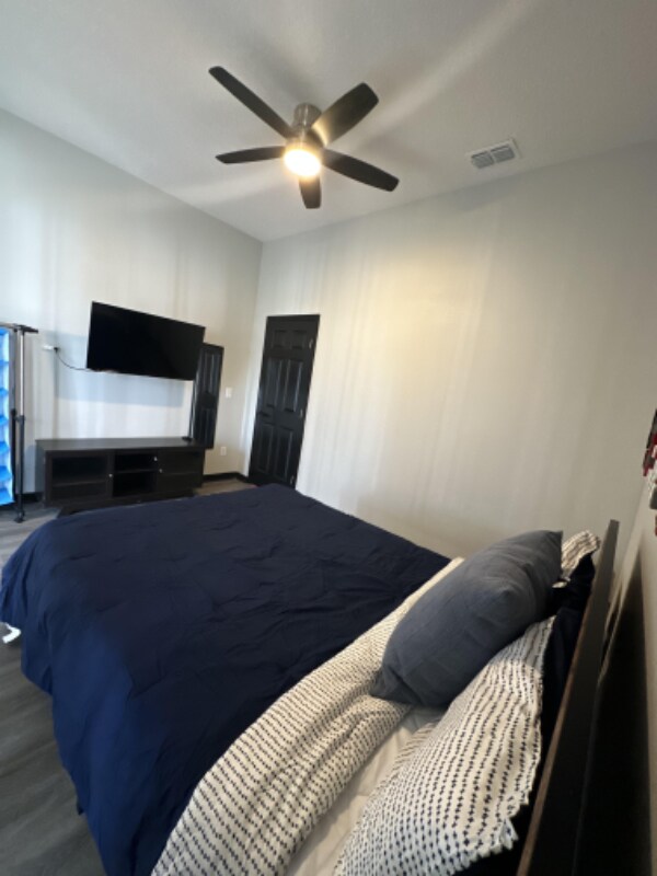 Photo - 2142 Blackstone Landing Dr