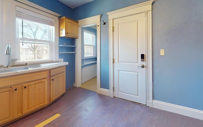 Photo - 95 Jamaica St Unit #1