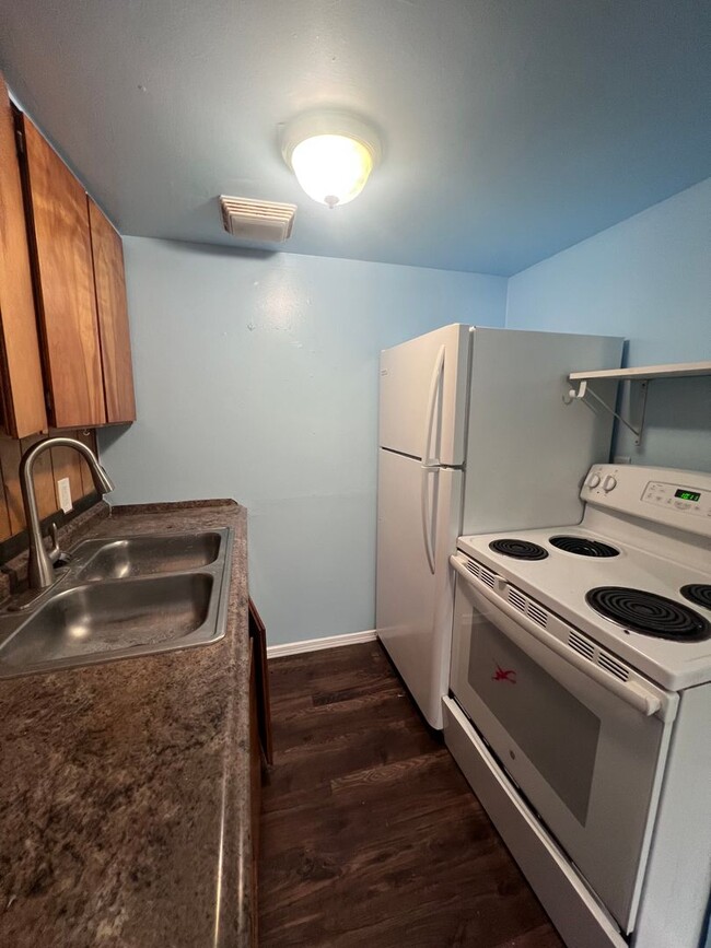 Photo - 1203 Roosevelt Blvd Unit B