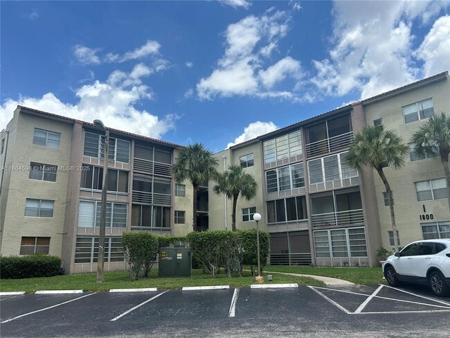 Building Photo - 1800 SW 81st Ave Unit 1309 Rental