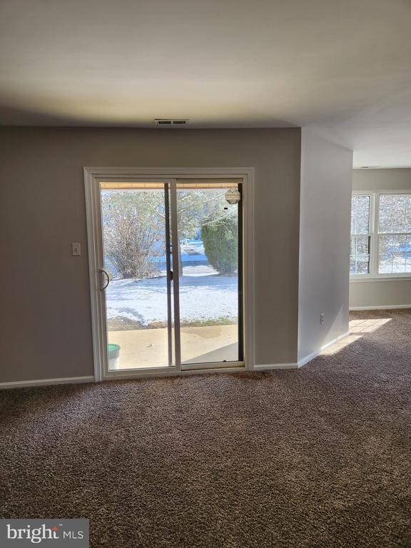 Photo - 316 Georgia Ct