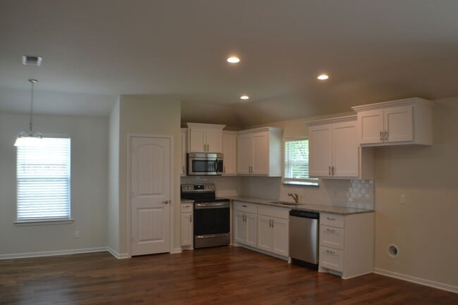 Photo - House for Lease in Sherman