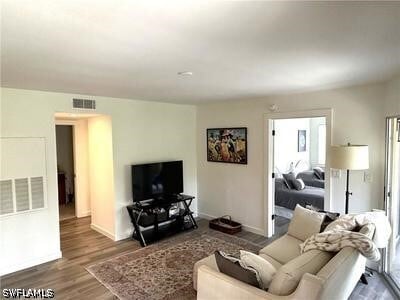 Photo - 3120 Seasons Way Unidad 309