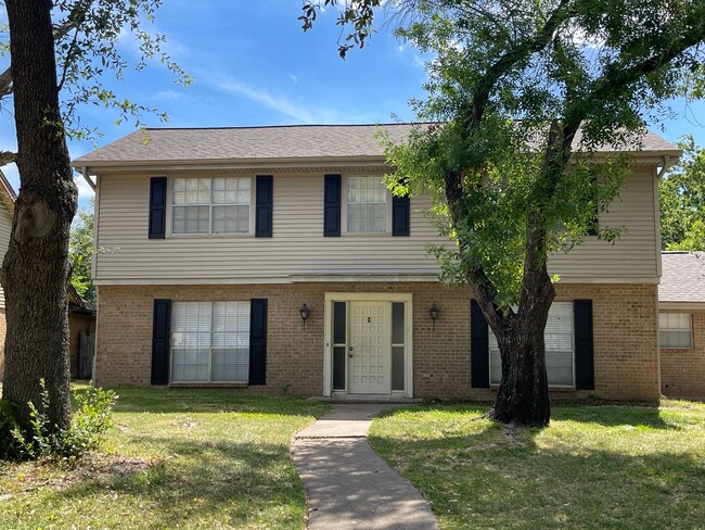 SUBLEASE - Bryan - 4 Bedroom - 2 bath - 2 ... - SUBLEASE - Bryan - 4 Bedroom - 2 bath - 2 ... Casa