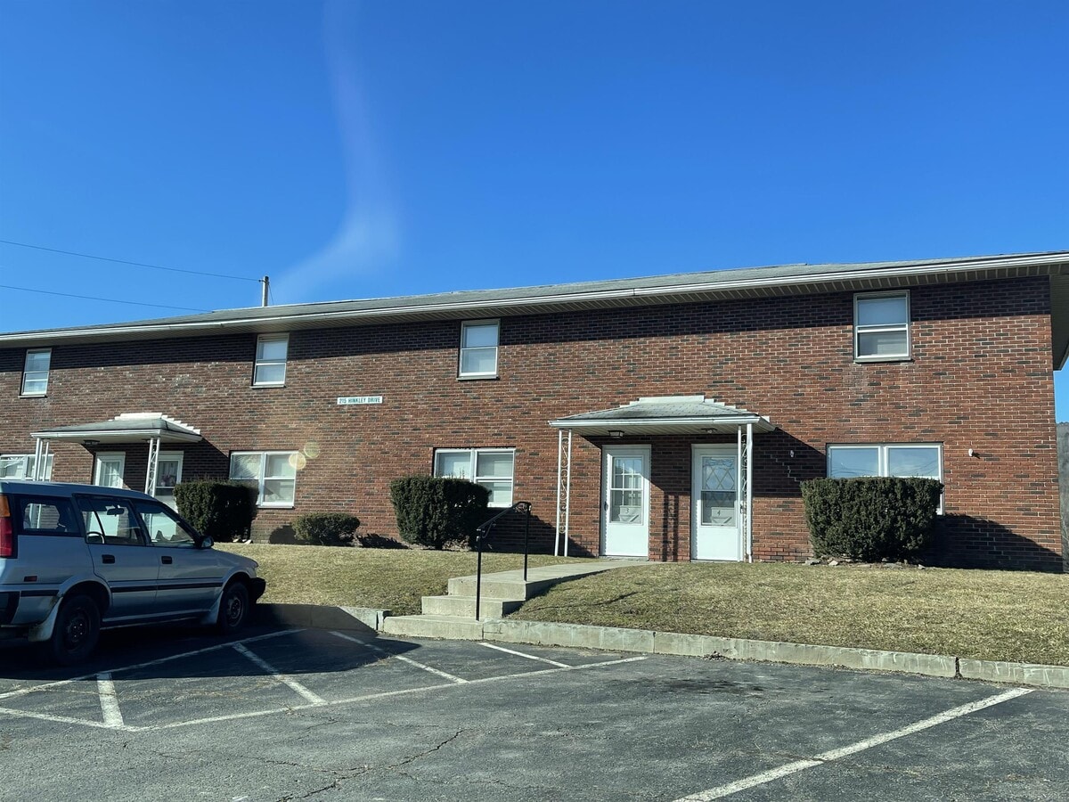 Photo - 215 Hinkley Dr Unit 2